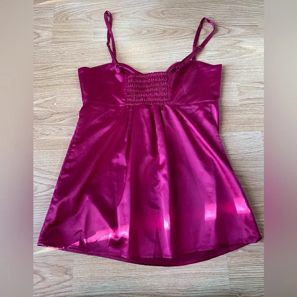 Beautiful camisole - Picture 2 of 2